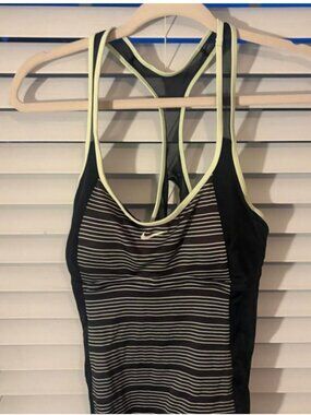 Vintage Nike top